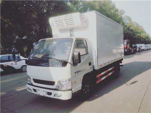 山東客戶再次定購一臺江鈴順達冷藏車已發車