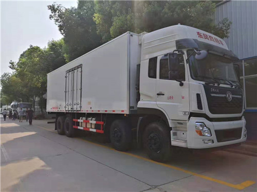 國五東風(fēng)天龍前四后八廂長9.4米冷藏車廠家直銷，價格優(yōu)惠