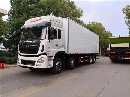 東風天龍前４后８冷藏車圖片參數介紹