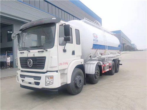 東風前四后八輕量化粉粒物料車，可選玉柴290馬力和濰柴300馬力，適應市場需求