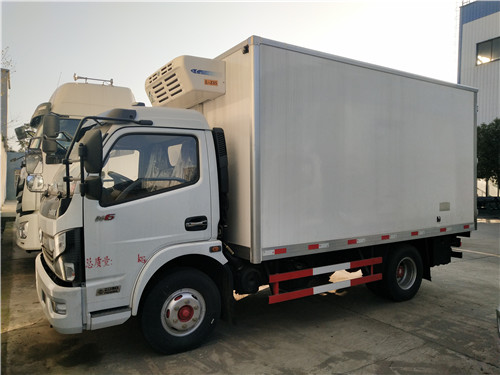 現車促銷:東風凱普特肉鉤冷藏車，整車少1萬