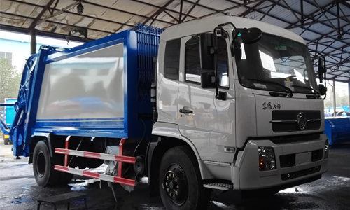 國(guó)六環(huán)衛(wèi)垃圾車