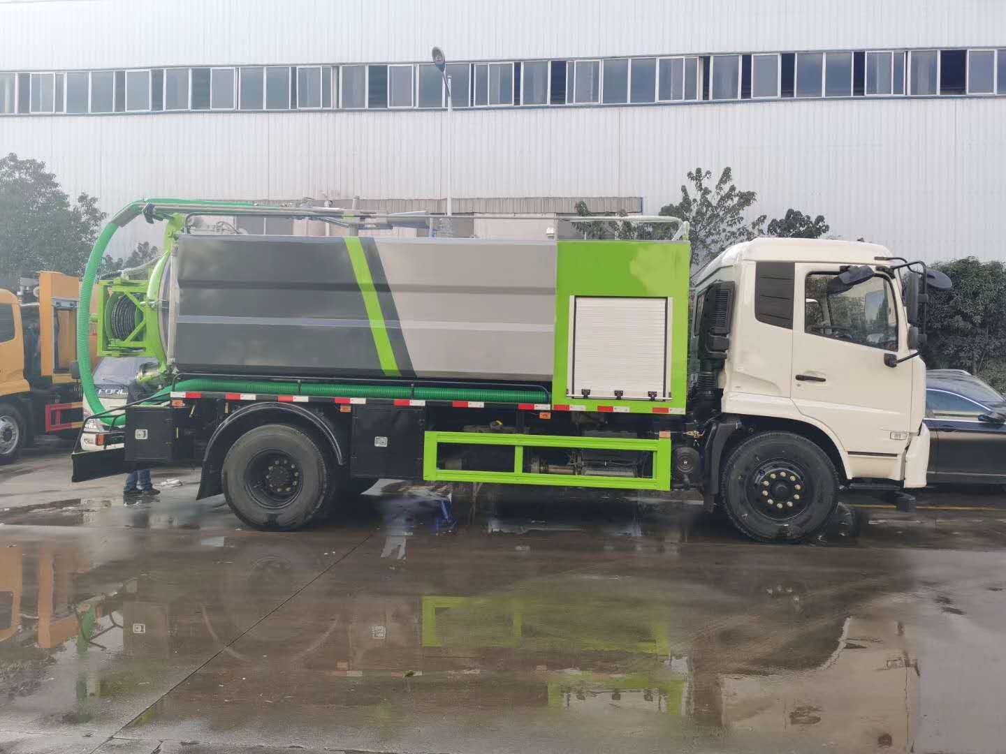 國六東風天錦清洗吸污車，可以上北京市牌照