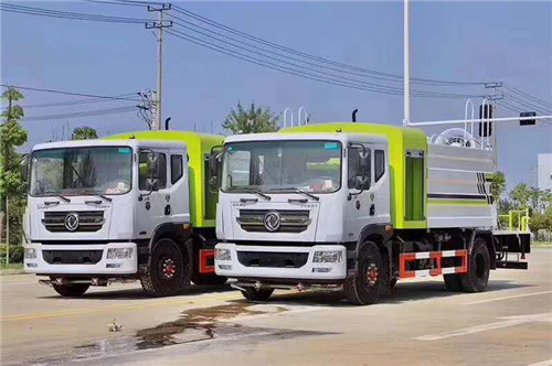  國(guó)六東風(fēng)多利卡D9多功能抑塵車(chē)可以選裝30米，40米，50米，80米霧炮