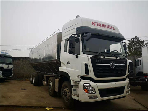國五東風天龍前四后八40方鋁合金飼料車自重輕，拉的多，不超載