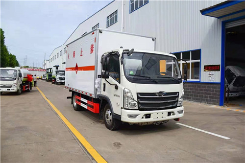 福田時代4.2米危險品廂式現車2臺可出爆破，氣體，液體，腐蝕，雜項