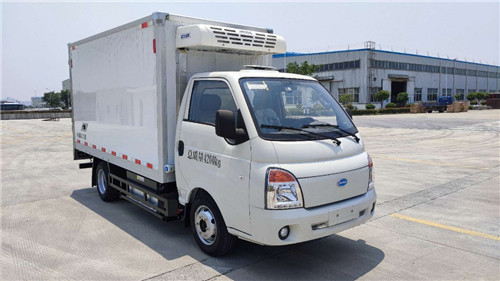 南京金龍開沃牌純電動C類冷藏車圖片參數介紹