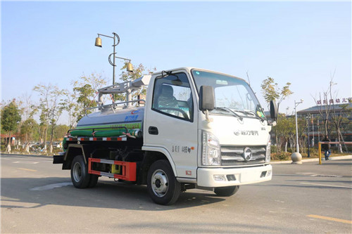 凱馬國六2方藍牌吸糞車，不超重， 環保， 免征齊全