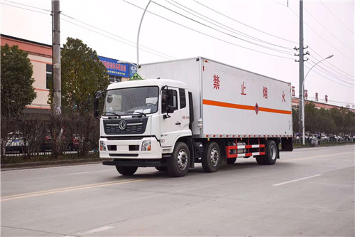 國六天錦小三軸易燃液體、氣體、雜項廂式運輸車