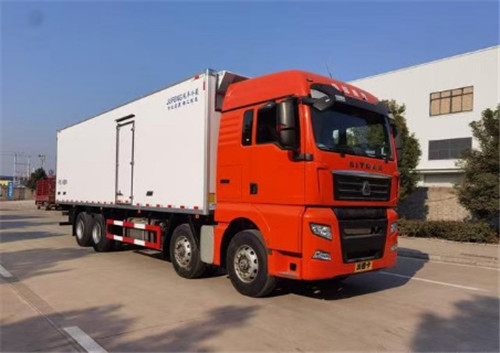 國六9米6重汽汕德卡肉鉤冷藏車,32噸質量