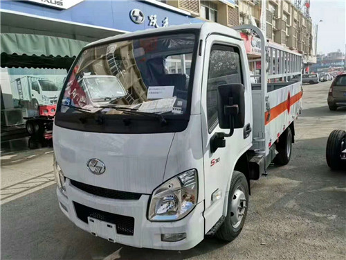 特大好消息 上汽躍進(jìn)國(guó)六氣瓶運(yùn)輸車北京環(huán)保已下發(fā)，可在北京上牌，暢行無阻！ (3).jpg