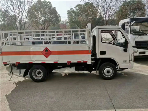 特大好消息 上汽躍進(jìn)國(guó)六氣瓶運(yùn)輸車北京環(huán)保已下發(fā)，可在北京上牌，暢行無阻！ (2).jpg