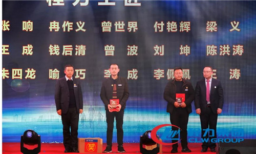 這一年年，公司黨委、工會圍繞經濟建設中心，加強黨員思想政治教育，組織開展困難職工慰問、幫扶、員工教育、崗位培訓、勞動競賽等活動。在七一前夕，組織黨員干部赴湖南韶山重溫入黨誓詞、接受紅色教育，參與慶“七一”暨新曾都區成立10周年歌詠晚會，開展黨員學習活動日等活動。