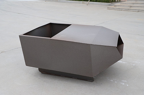 水泥料斗，使用時更方便，防止水泥的浪費。