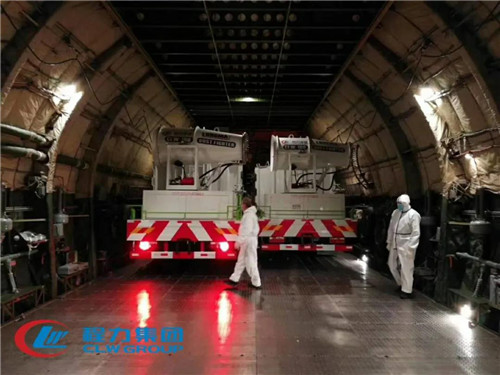 程力公司在國內，出色地完成了國務院應對新型冠裝病毒肺炎疫情聯防聯控機制醫療物資保障組和隨州市市委市政府下達的抗疫物資保障任務后，積極組織力量參與國際社會全球防疫重任洪流之中，全力以赴配合國家戰略共建人類命運共同體的宏偉事業，在8天時間內趕制45輛消毒殺菌噴霧防疫車，馳援中東阿聯酋，對接南亞馬來西亞的防疫戰車也在緊鑼密鼓的籌劃中；程力智慧、程力速度、程力品牌，再次彰顯了中國制造的硬核實力。 中國的程力、世界的程力，東方魅力驚艷全球。