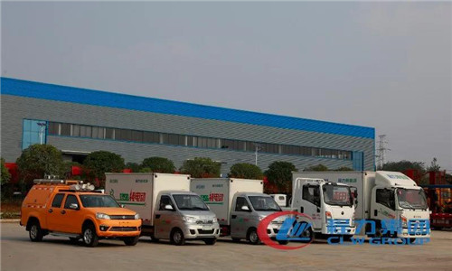程力新能源醫(yī)用冷鏈專用車和電源搶險(xiǎn)車一車難求。