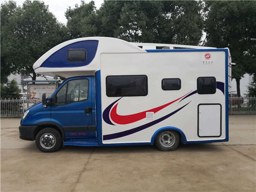 依維柯C型歐勝旅居房車，是實現您 “生活中旅行，旅行中生活”的車型 (6).jpg