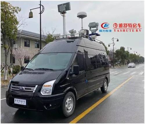 福特新世代前臉融入了福特家族化元素，視覺效果干練流暢。搭載型號為DURATORQ4D226H的柴油發動機，最大功率為103KW，車輛采用承載式車身，驅動方式為前置前驅。