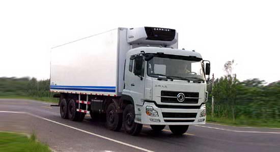 東風天龍前四后八冷藏車