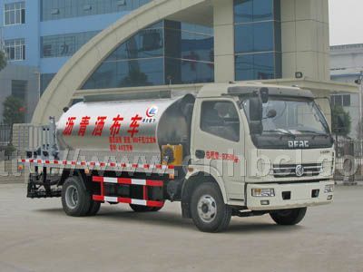 國4東風多利卡瀝清灑布車