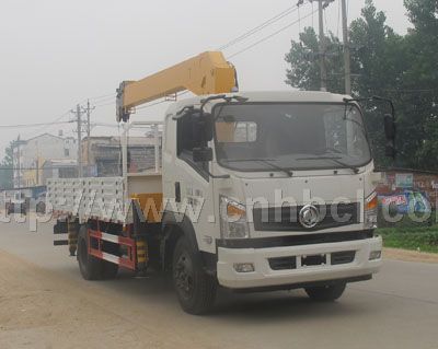 國四東風153隨車吊配5噸、6.3噸吊機