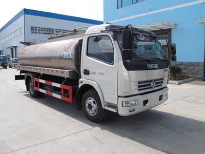 國五東風多利卡奶罐車