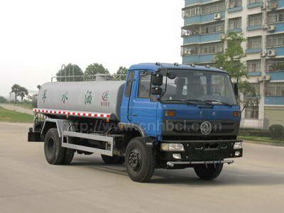 8方東風153灑水車