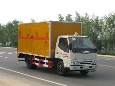 江鈴爆破器材運輸車